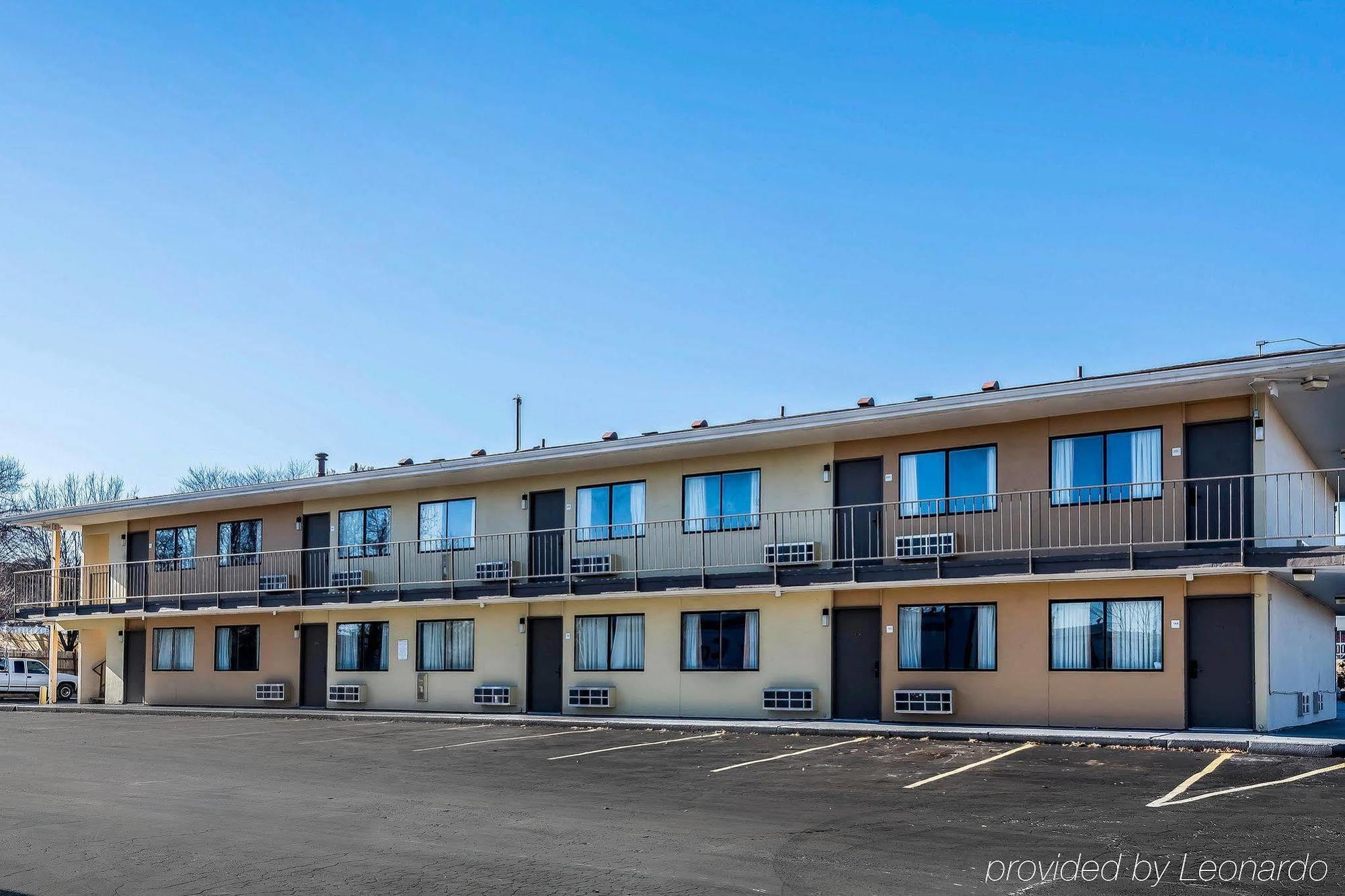 Rodeway Inn & Suites Колумбия Экстерьер фото