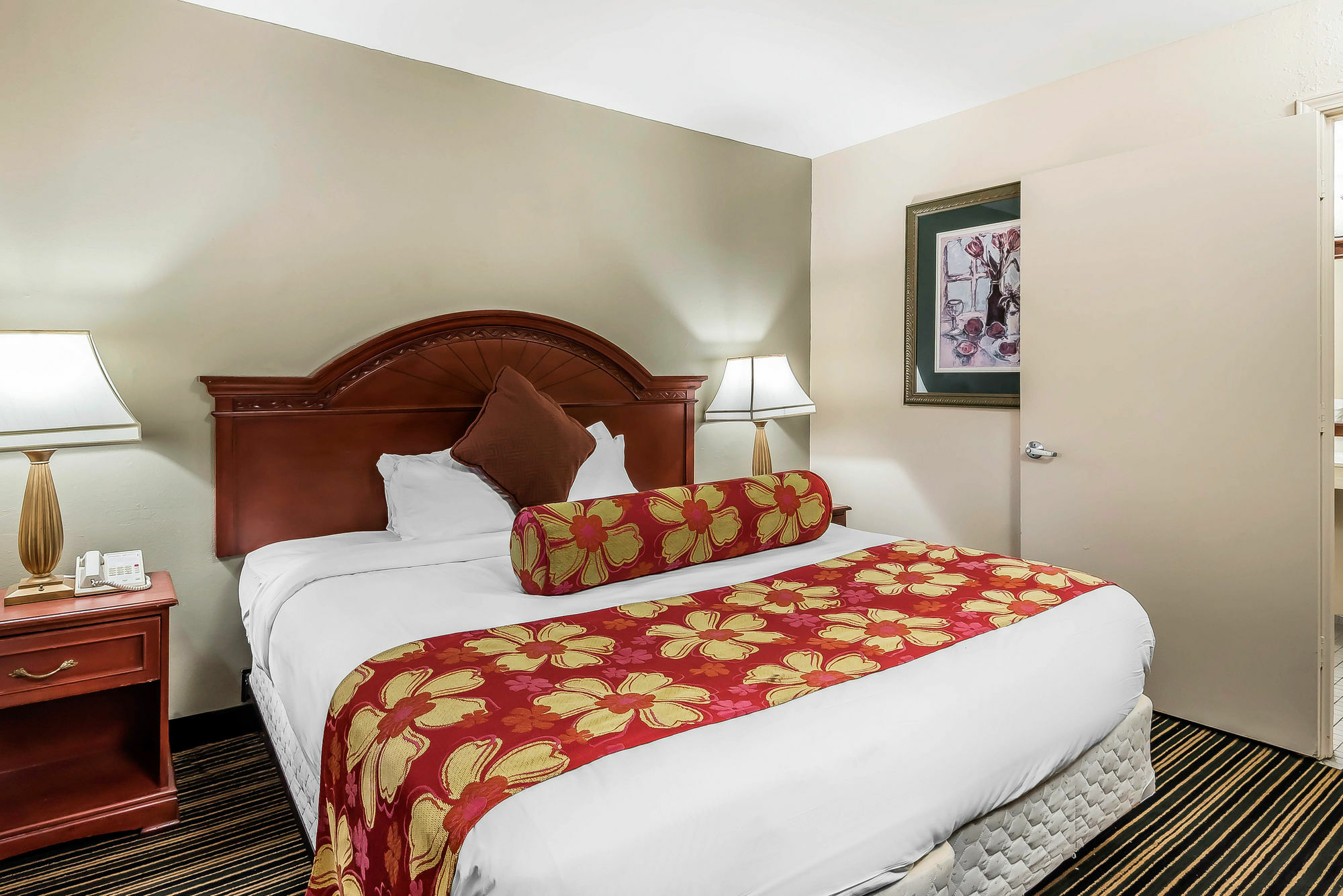 Rodeway Inn & Suites Колумбия Экстерьер фото