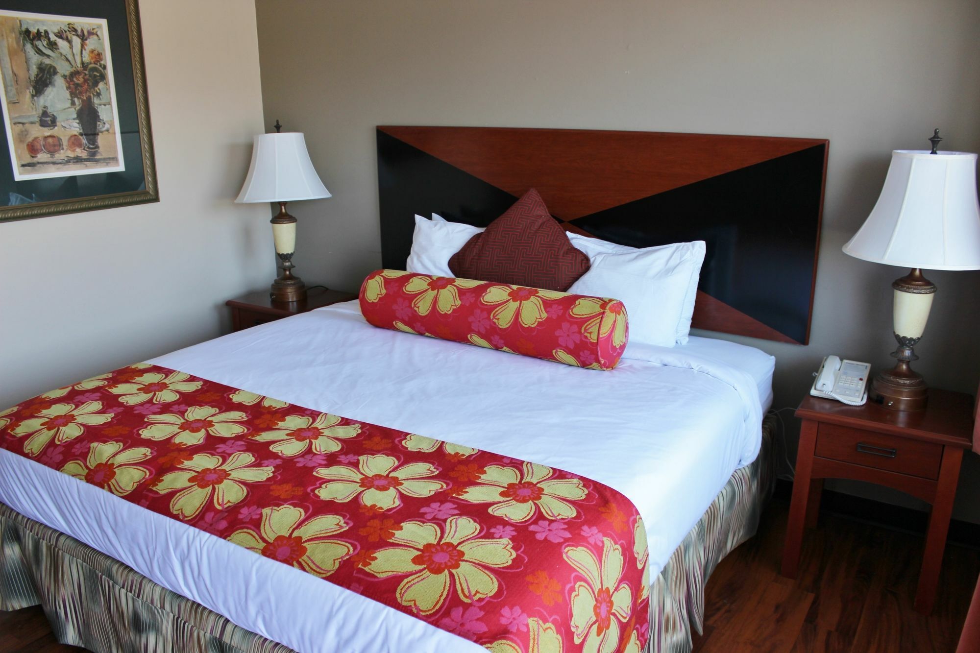 Rodeway Inn & Suites Колумбия Экстерьер фото