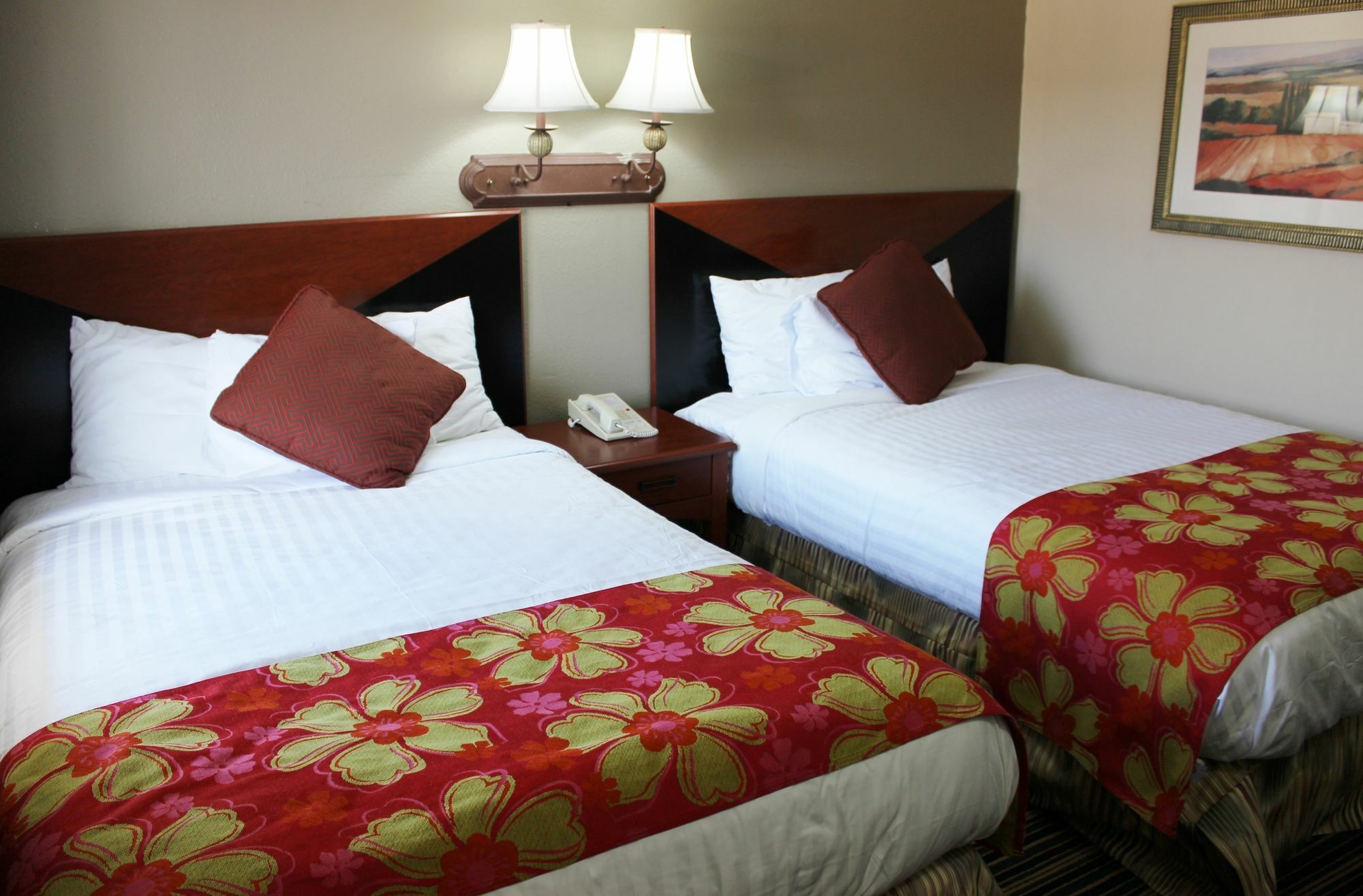 Rodeway Inn & Suites Колумбия Экстерьер фото