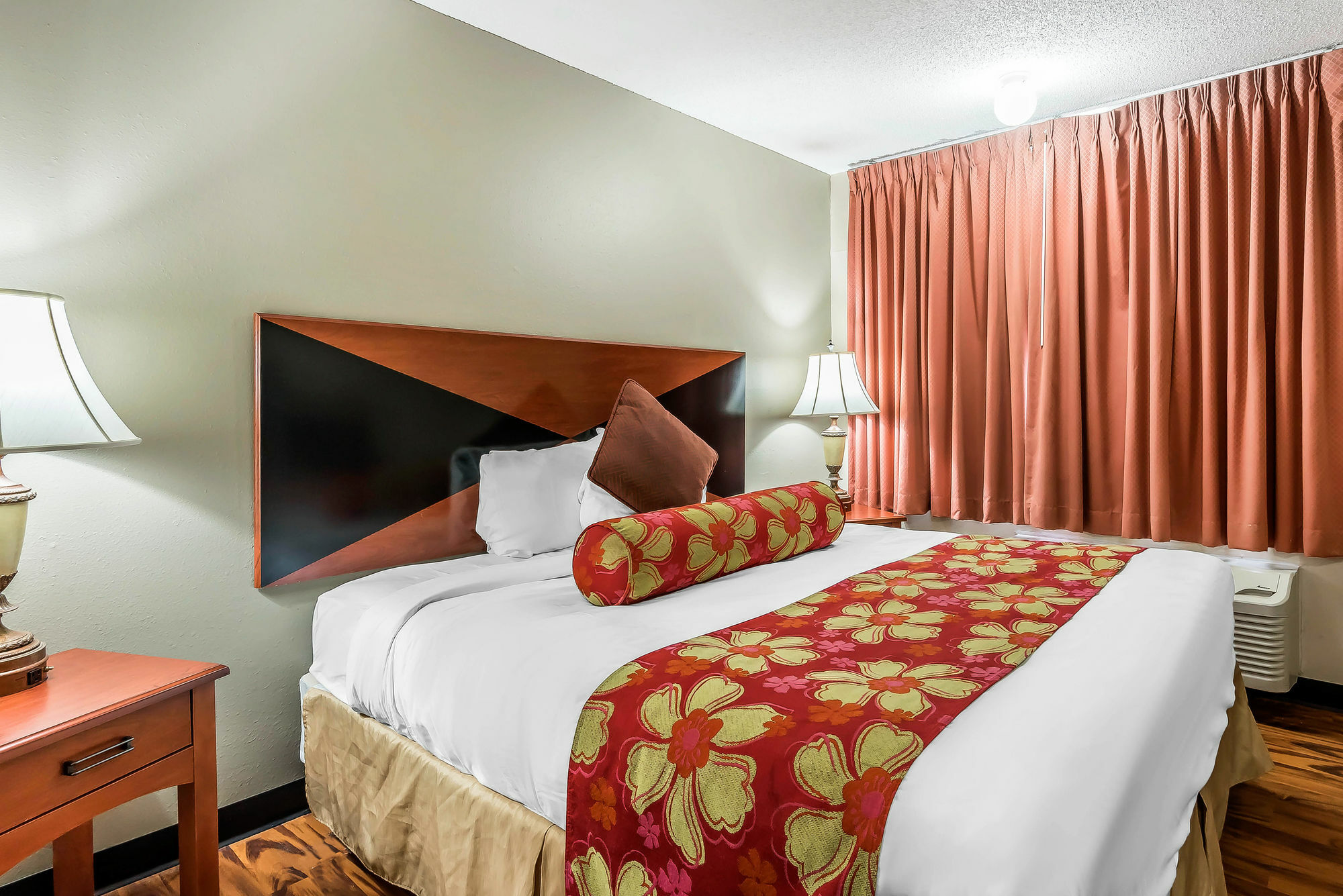 Rodeway Inn & Suites Колумбия Экстерьер фото