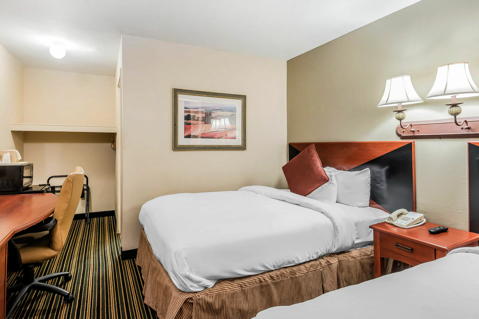 Rodeway Inn & Suites Колумбия Экстерьер фото